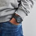 Casio Casio G-Shock GA-100-1A2NDR (GA-100-1A2DR) GA-100 наручные мужские часы фото под углом.
