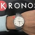 Tissot T0636101103800 наручные мужские часы застежка крупным планом