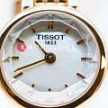 Tissot Tissot Lovely Round T140.009.33.111.00 t-lady швейцарские женские часы на браслете нержавеющая сталь с pvd-покрытием боковой вид