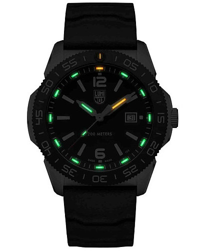 Luminox Pacific Diver XS.3121