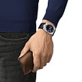 Tissot Tissot PRX T137.410.16.041.00  наручные мужские часы фото под углом.