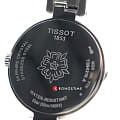 Tissot T0942101112100 наручные женские часы застежка крупным планом